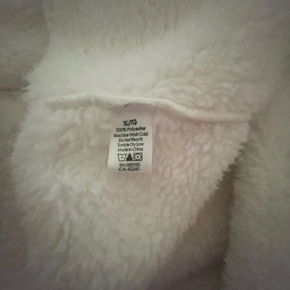 PJ Salvage Plush Sherpa Cream Cardigan
Hoodie Jacket Soft! X Large EUC Pockets - Picture 4 of 4
